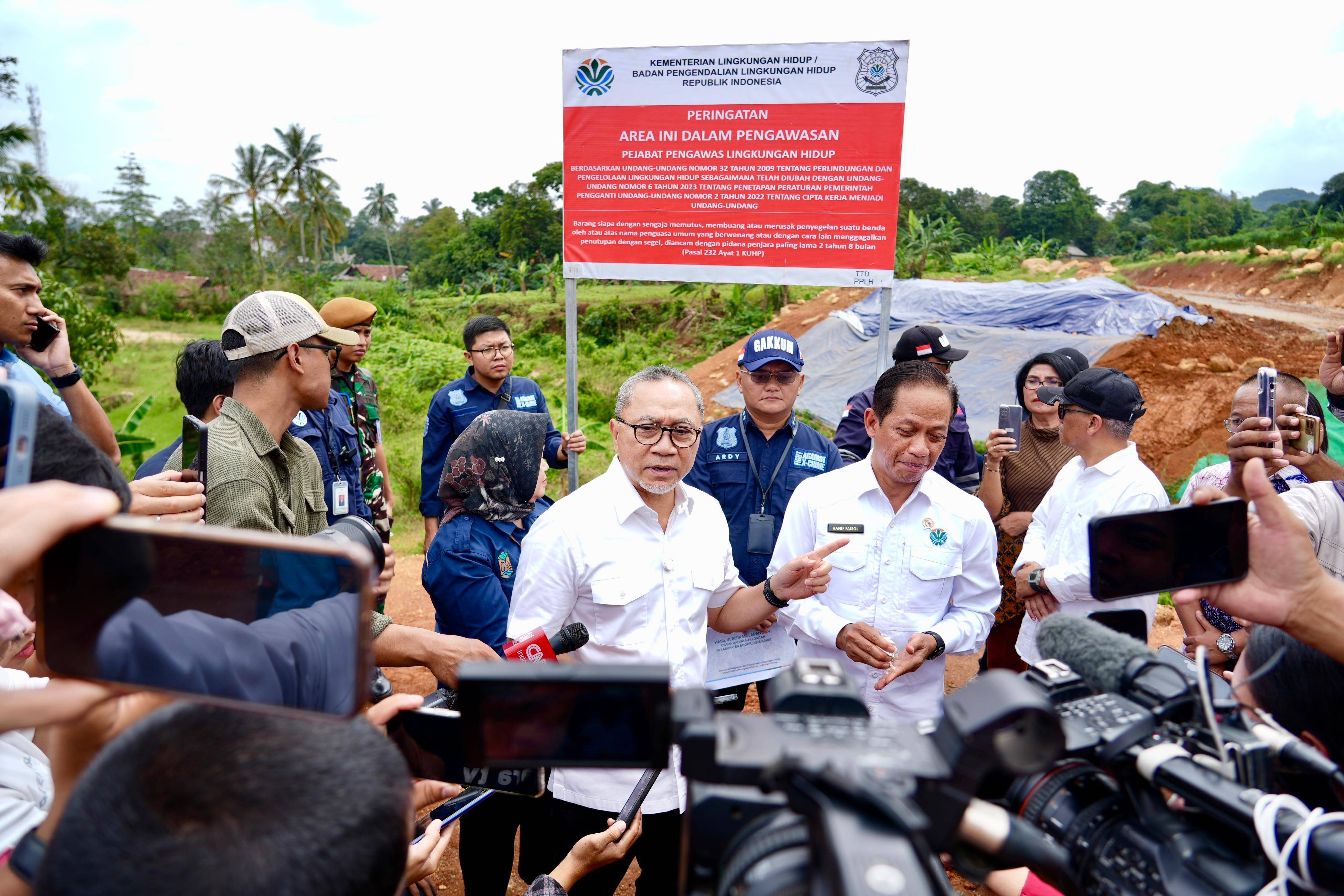 252588_pengawasan-lingkungan-oleh-kemenko-pangan-sebagai-bentuk-kepedulian-dalam-menjaga-kelestarian-alam-dan-ketahanan-pangan_20250314075424.jpg