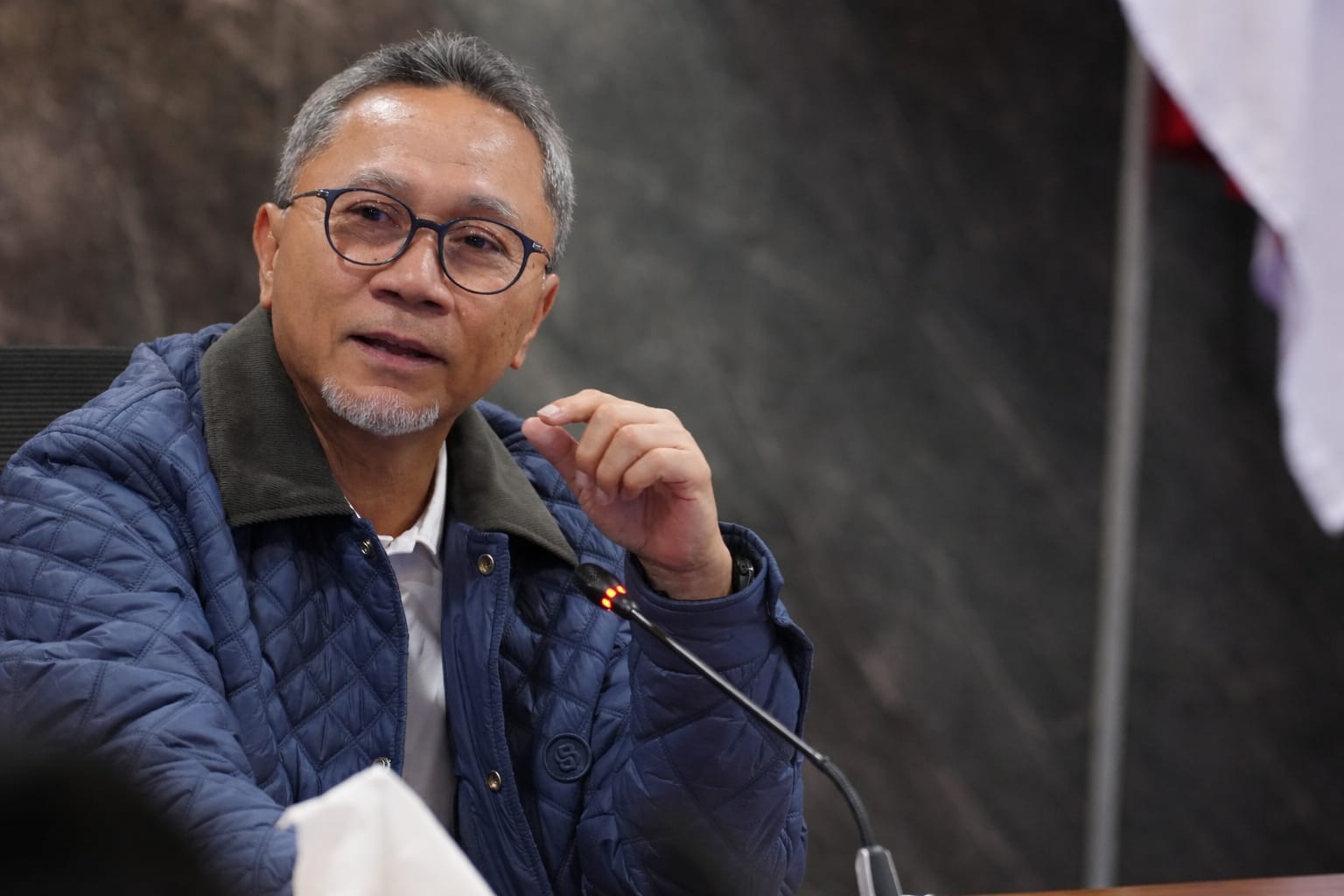 394637_menko-pangan-kembali-beraktivitas-usai-idulfitri-bahas-kondisi-pangan-dan-pengendalian-inflasi_20260325221713.jpeg