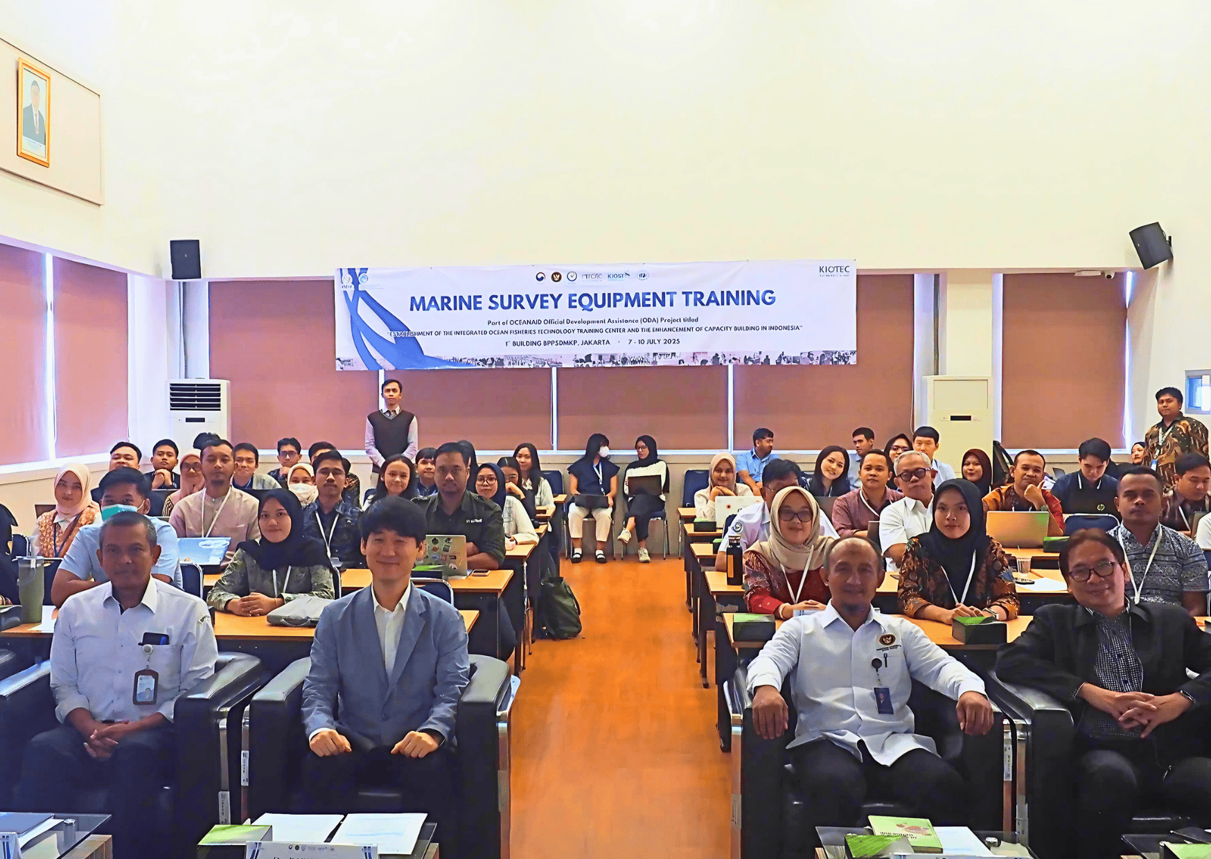 795533_pelatihan-teknologi-survei-kelautan-kembali-digelar-kiotec-perkuat-sdm-maritim-indonesia-dalam-mendukung-ketahanan-pangan-berbasis-blue-food_20250715161846.png