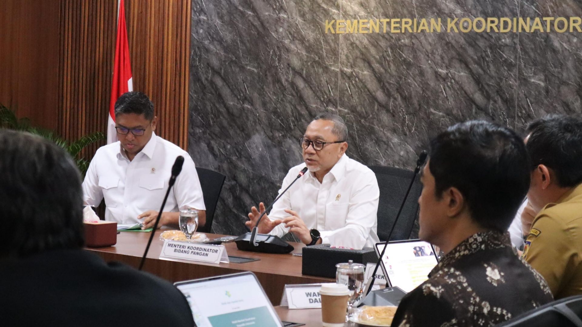 872823_inpres-9-2025-masuki-tahap-sosialisasi-ke-6-kemenko-bidang-pangan-akselerasi-koperasi-merah-putih-di-seluruh-pelosok-negeri_20250424102801.jpg
