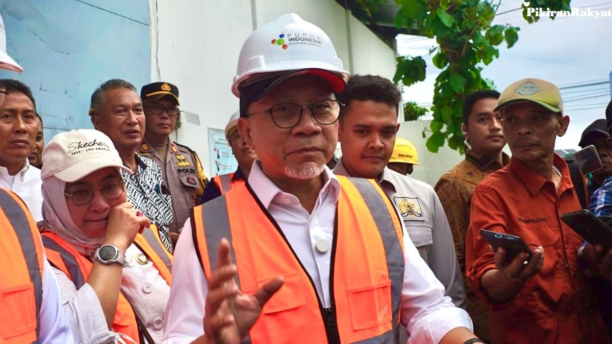 309895_harga-pupuk-turun-petani-jombang-apresiasi-zulhas-dan-harap-kuota-bersubsidi-diperluas_20251103112627.jpeg