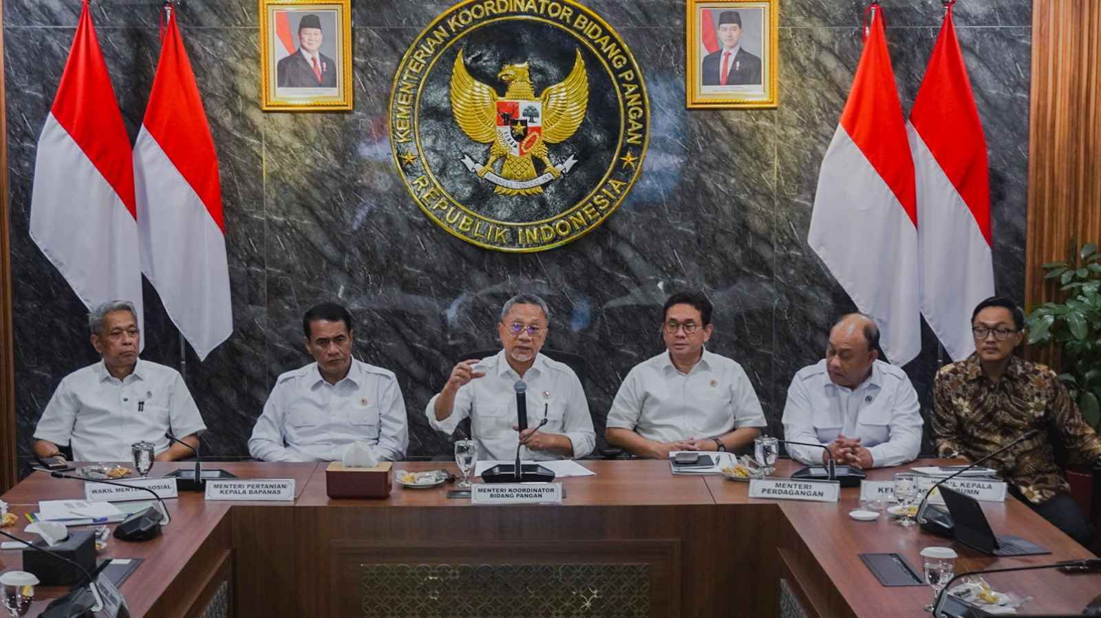 331291_rapat-terbatas-di-kemenko-pangan-bahas-cadangan-pangan-pemerintah-2026_20260106105456.jpeg