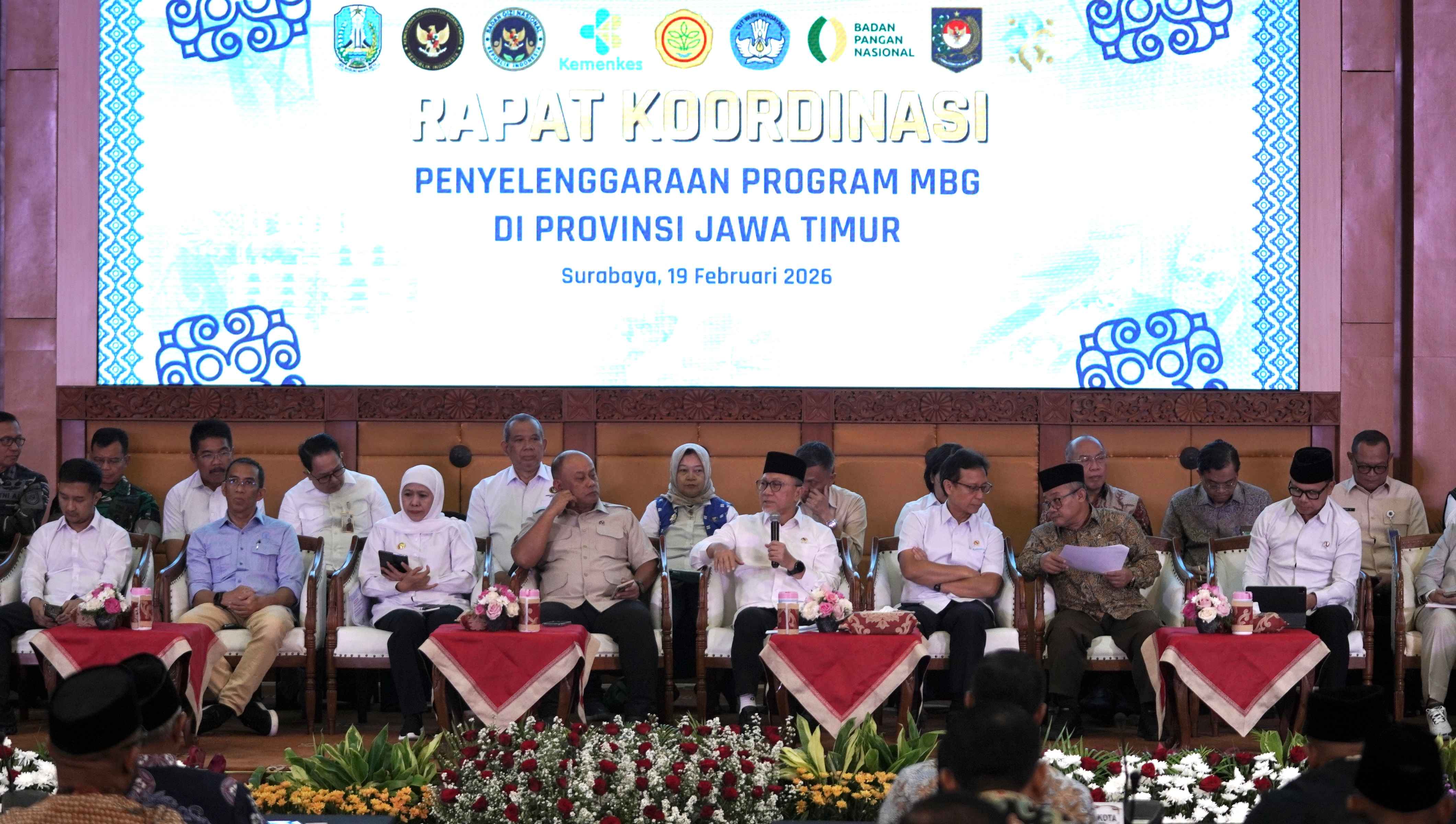 331422_menko-pangan-pimpin-rakor-pelaksanaan-mbg-di-jawa-timur_20260220111309.jpg