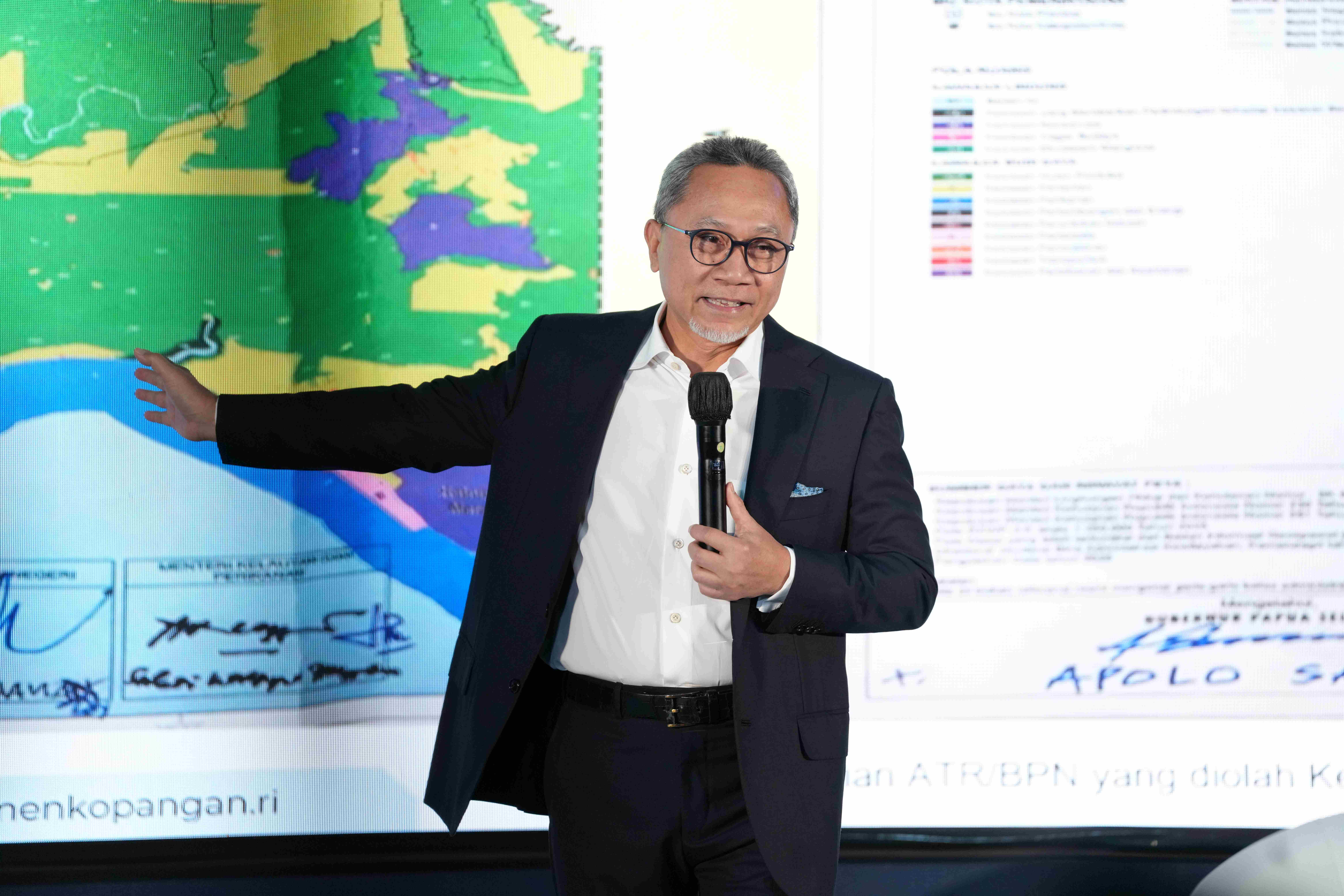 465285_harga-pangan-naik-ini-respons-menko-zulhas_20251103114717.jpg