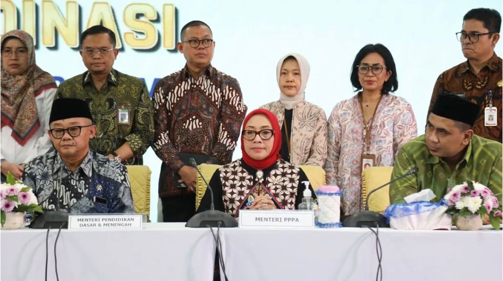 586022_tingkatkan-gizi-anak-di-rumah-mbg-didorong-sinergi-dengan-puspaga_20260309134030.jpeg