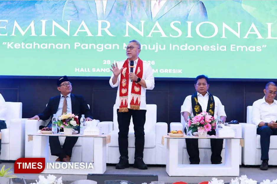 Hadir di UM Gresik, Menko Zulhas Dorong Kampus Perkuat Riset Pangan