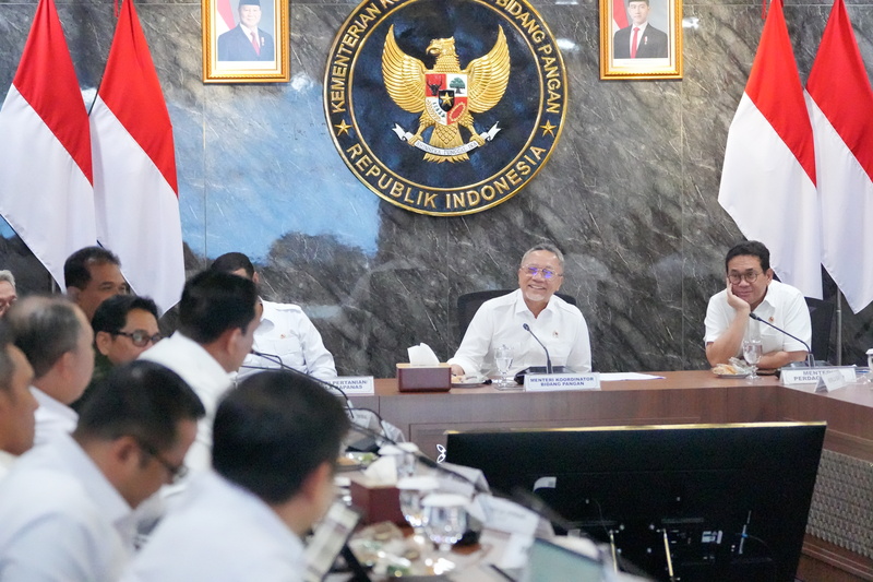 Menko Zulhas Dorong Impor Sapi Hidup untuk Berdayakan Peternak Lokal