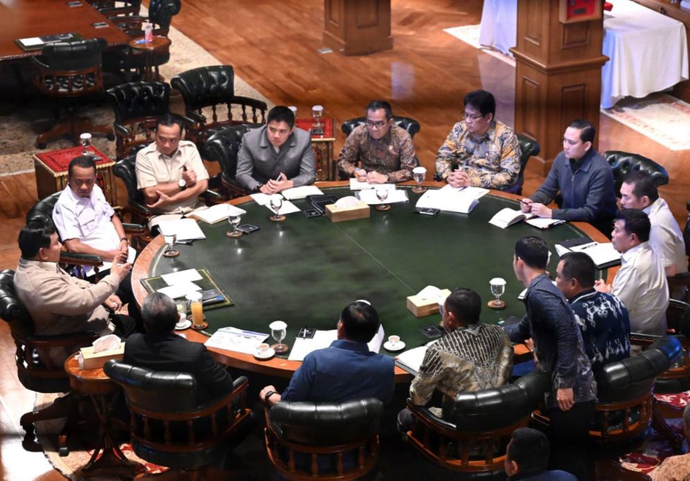 795939_rapat-maraton-bahlil-purbaya-hingga-zulhas-dipanggil-prabowo-ke-hambalang_20260127100217.jpeg