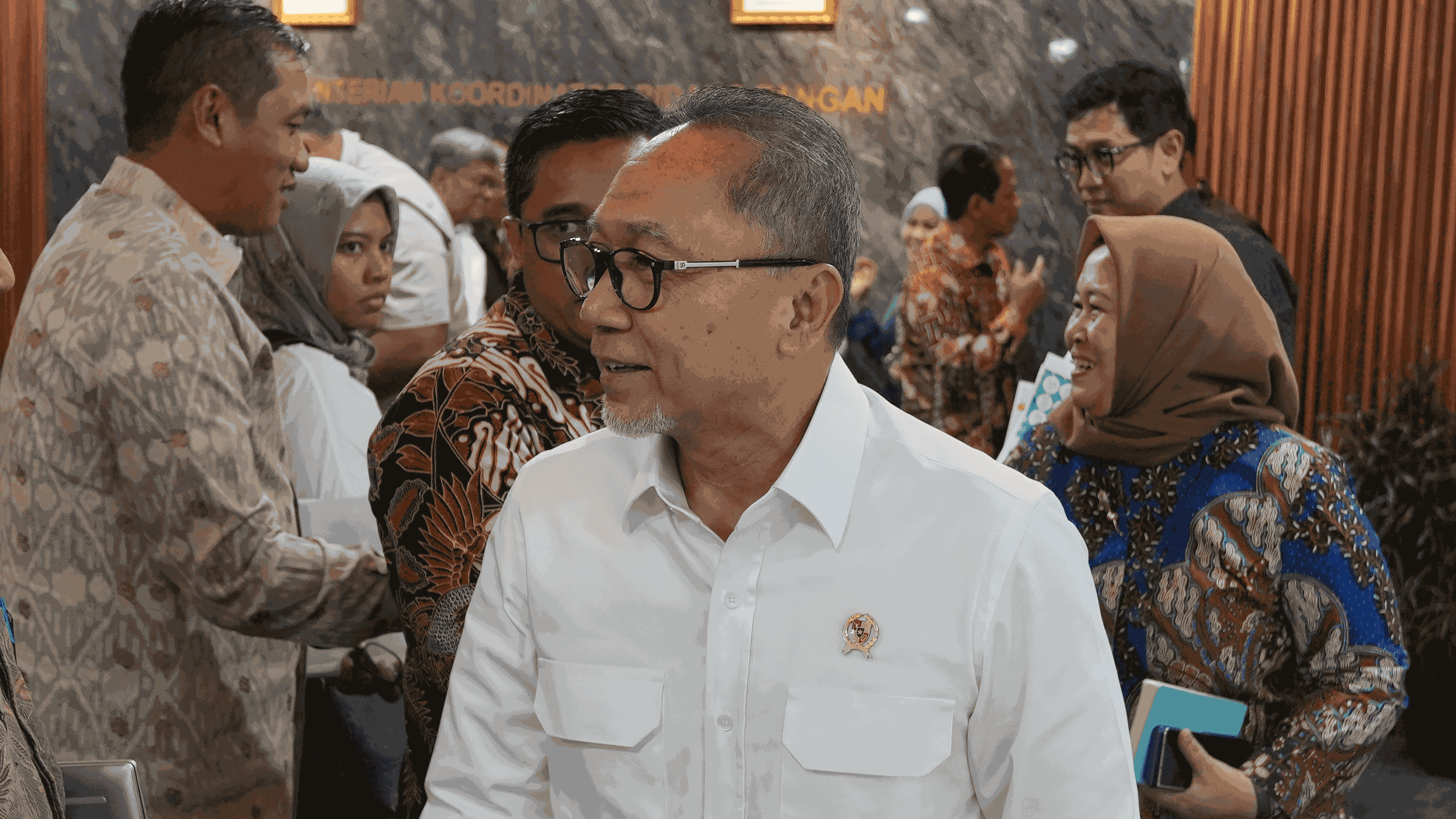 827830_zulhas-temui-prabowo-lapor-kelola-sampah-jadi-energi-10-tahun-nggak-selesai_20250826131040.png