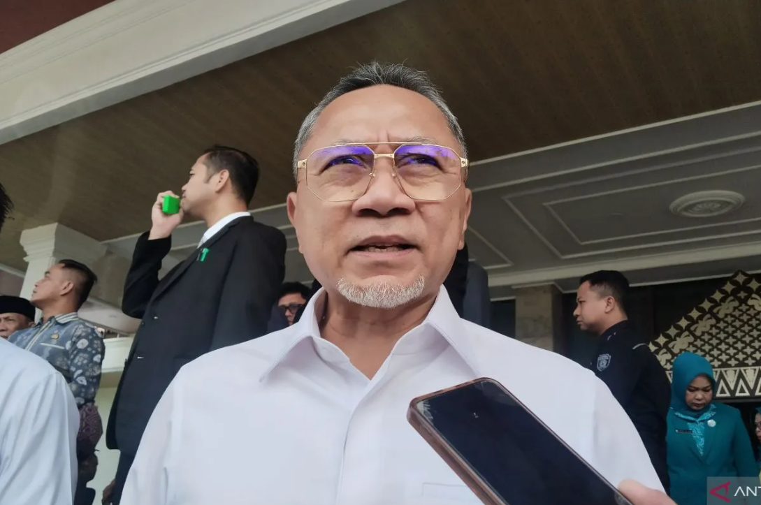 914040_menko-pangan-ri-sosialisasikan-koperasi-merah-putih-di-palembang_20250617104348.png