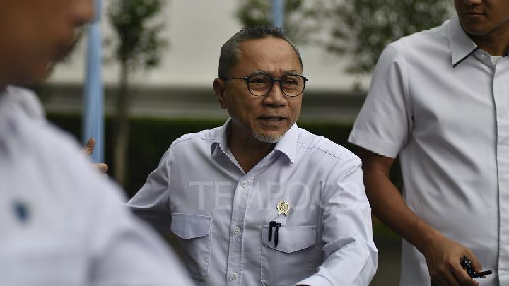 955275_zulhas-pastikan-ri-tak-mau-balas-tarif-trump-kenapa-_20250410091032.jpg