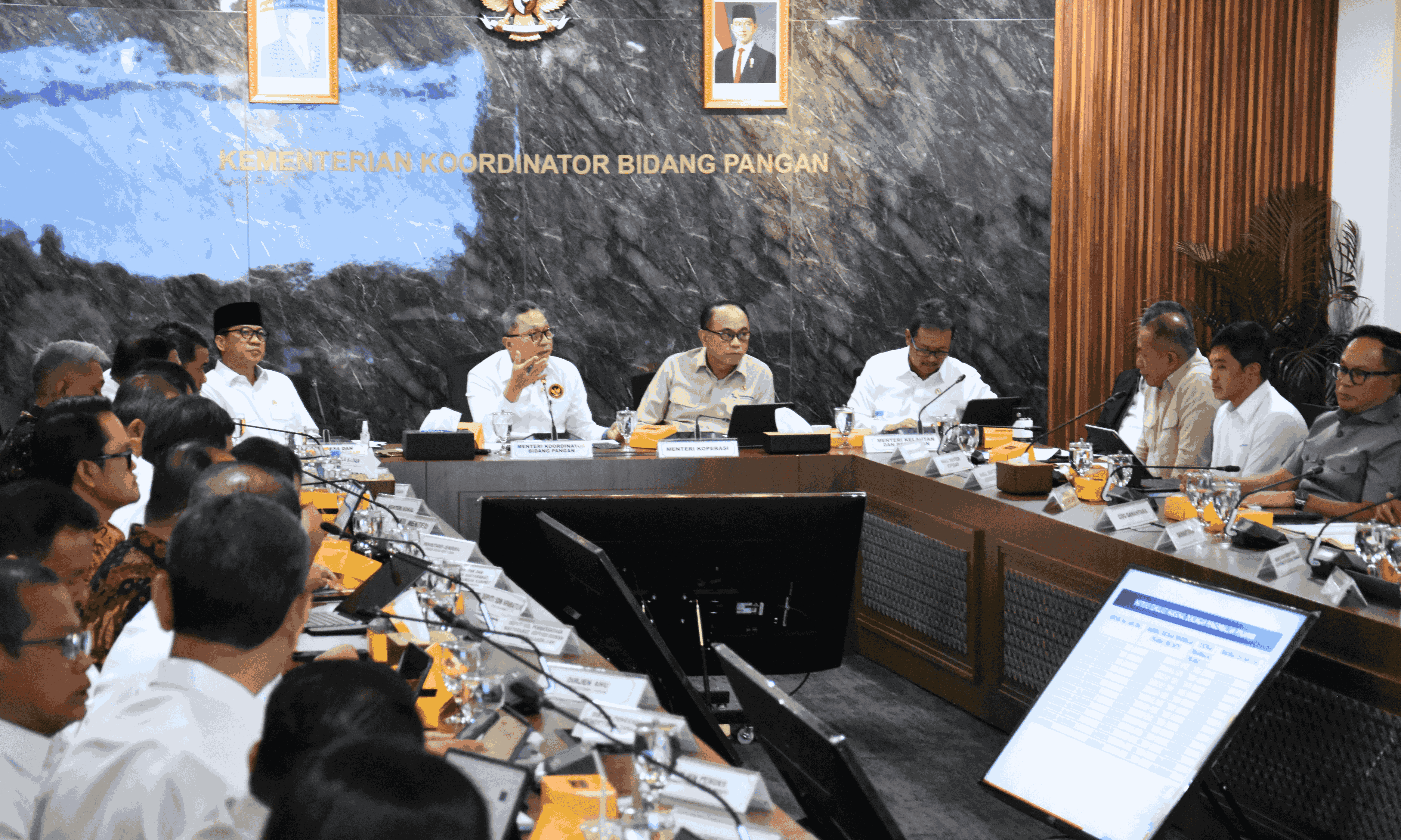 95980_kopdes-bisa-pinjam-hingga-rp-3-m-ke-bank-zulhas-jamin-tak-gagal-bayar_20250729172533.png