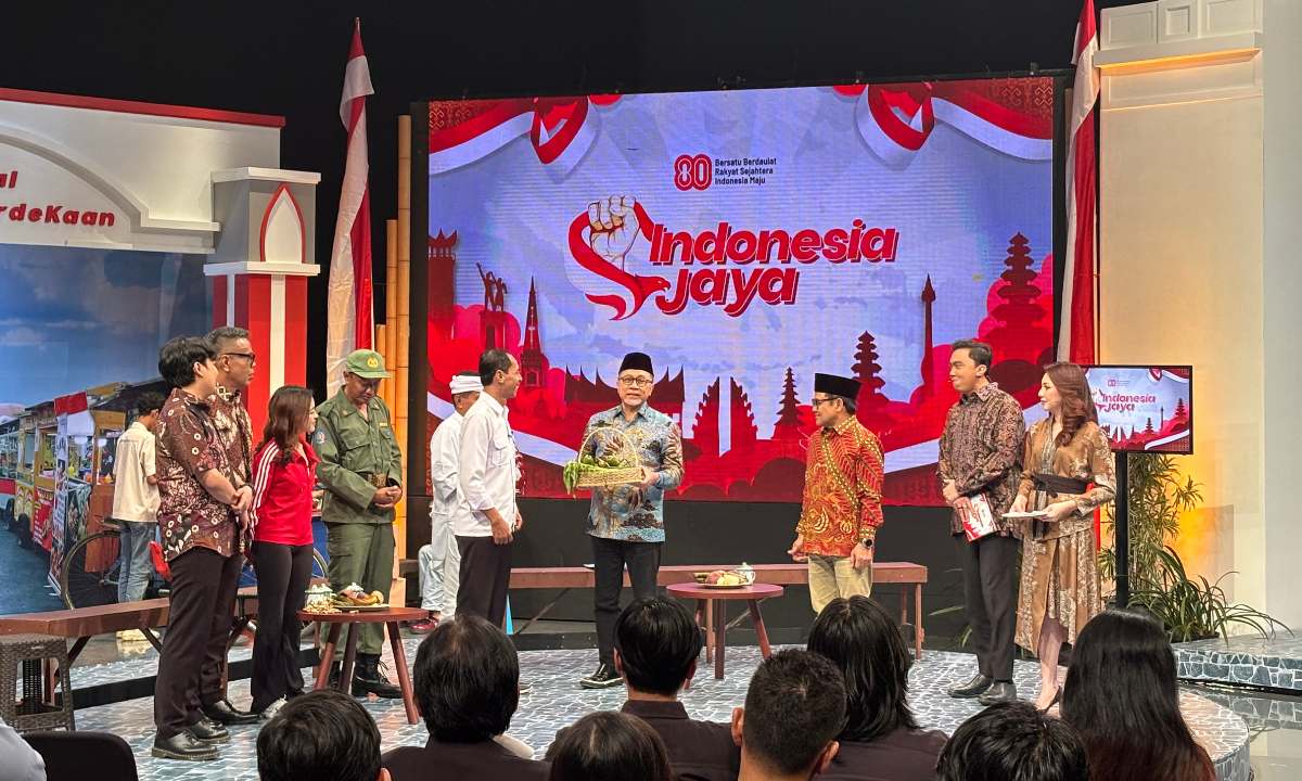 296052_taping-wawancara-program-metro-tv-malam-puncak-hut-ke-80-republik-indonesia_20250925160049.png