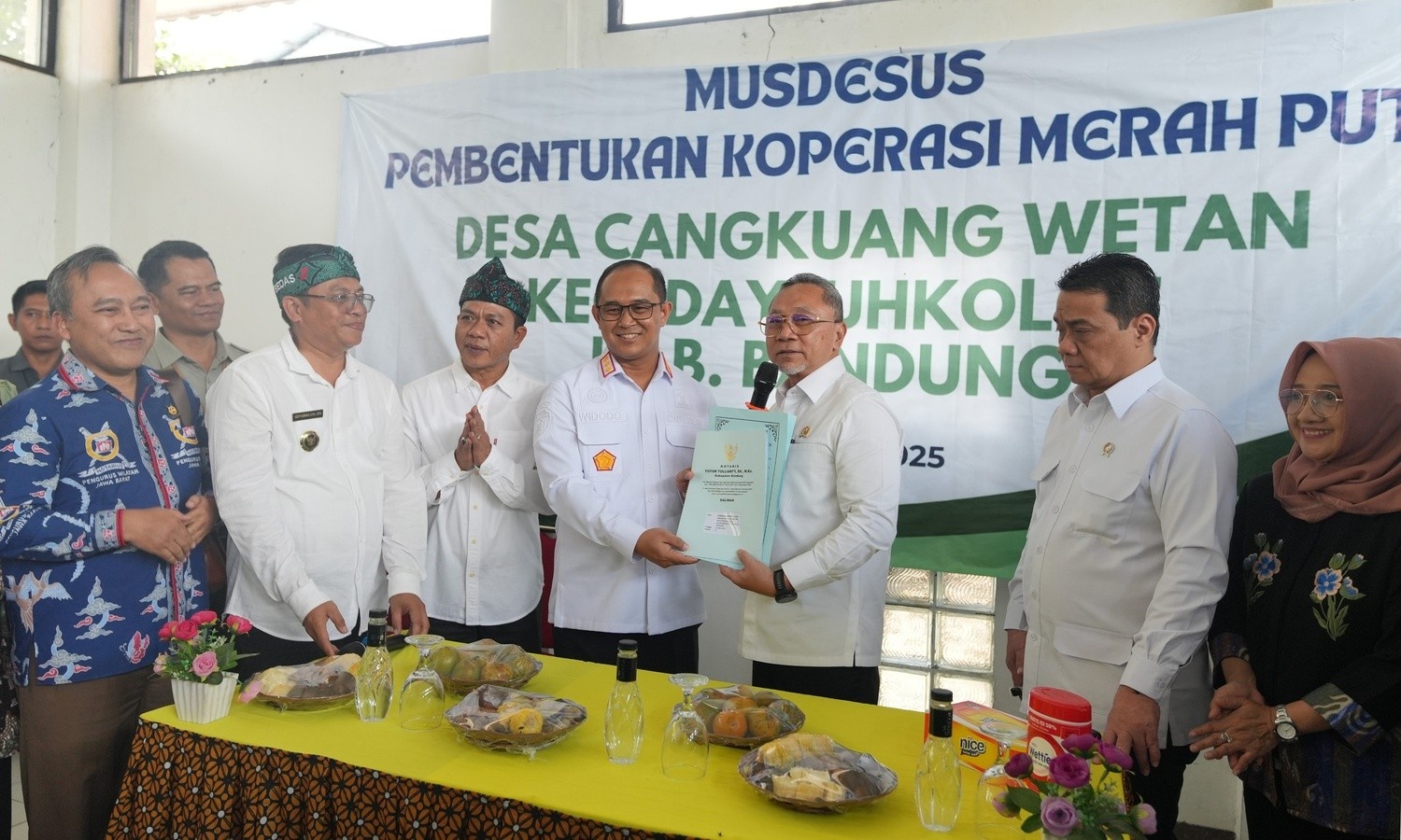 407821_peninjauan-puskesmas-desa-puskesdes-dan-pengolahan-sampah-menjadi-energi-listrik-psel-desa-cangkuang-wetan_20250727173016.jpeg