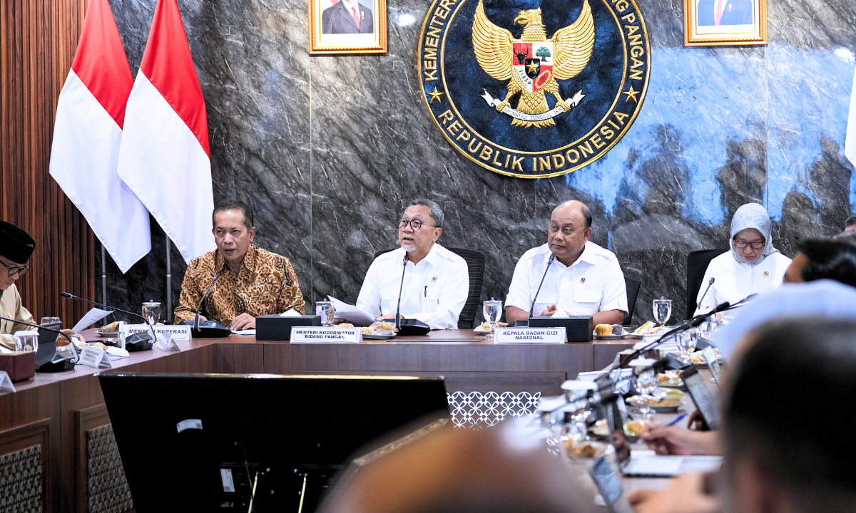 600386_menko-pangan-pimpin-rakor-implementasi-program-mbg_20251208142046.png