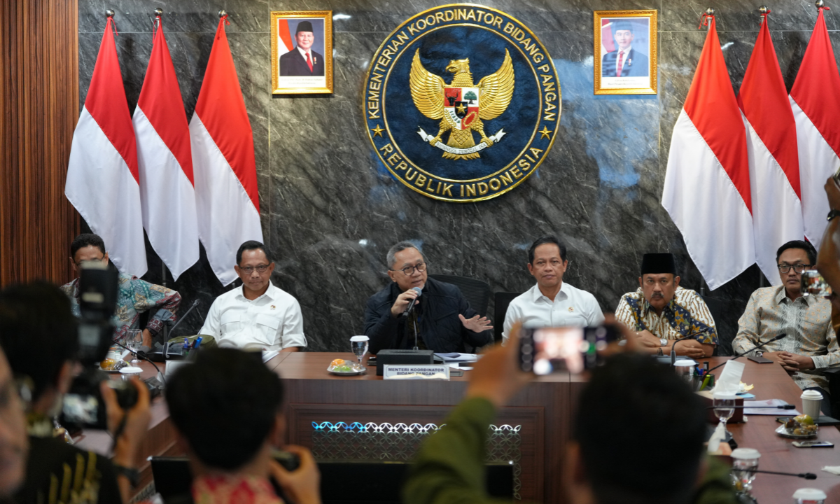675815_rakpat-koordinasi-pembahasan-persiapan-implementasi-pengolahan-sampah-menjadi-energi-listrik-psel-_20251006184610.png