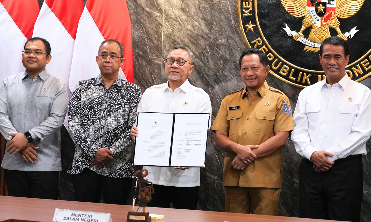 803712_penandatanganan-surat-keputusan-bersama-skb-_20251120161508.png