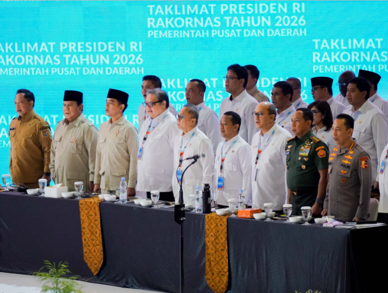889925_menko-pangan-hadiri-rakornas-2026-perkuat-sinergi-pusat-daerah-untuk-wujudkan-indonesia-emas-2045_20260204135530.png