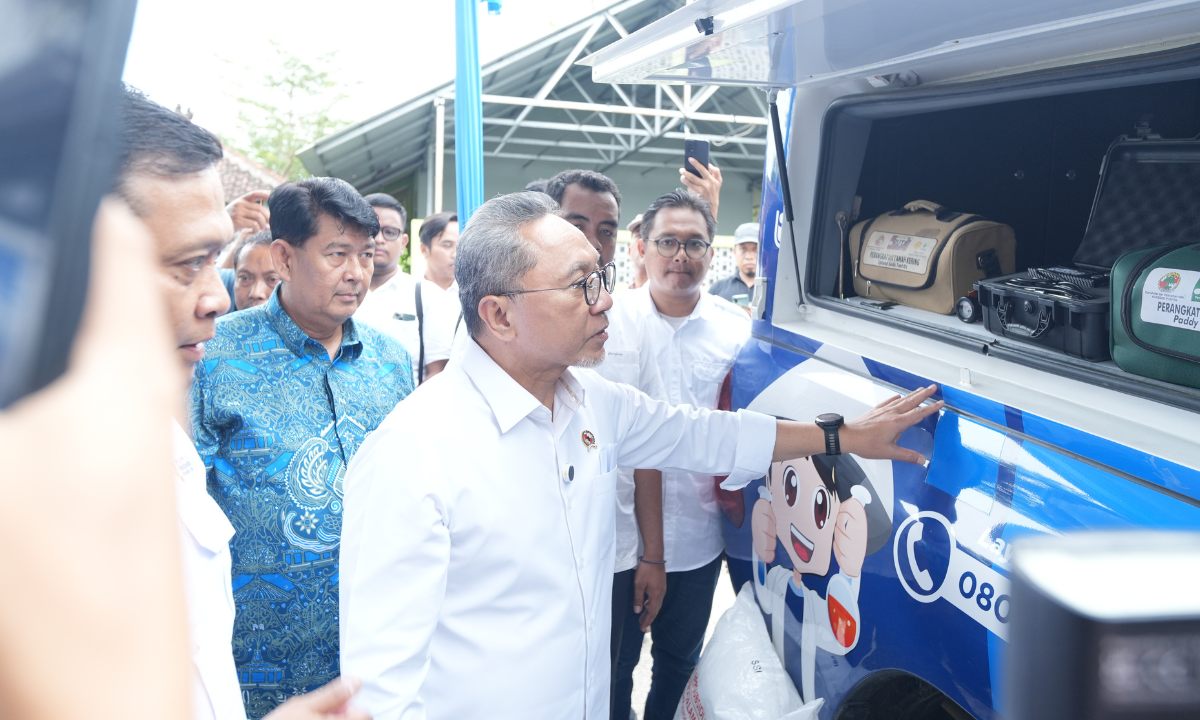 930228_peninjauan-ppts-demo-transaksi-pembeliau-pupuk-oleh-petani_20251120143443.png